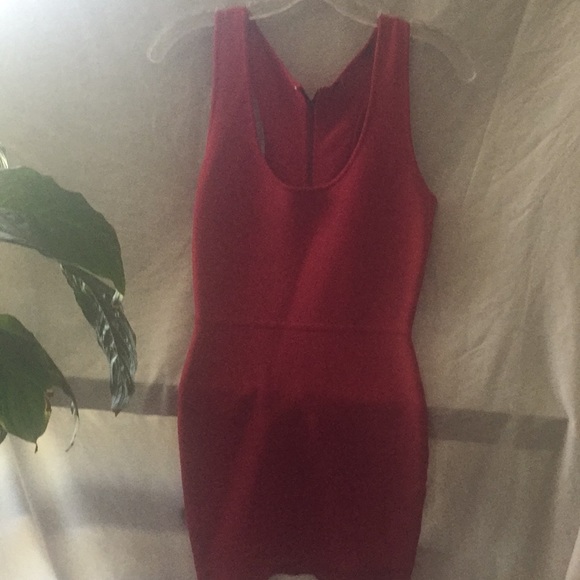 Dress - Picture 2 of 6